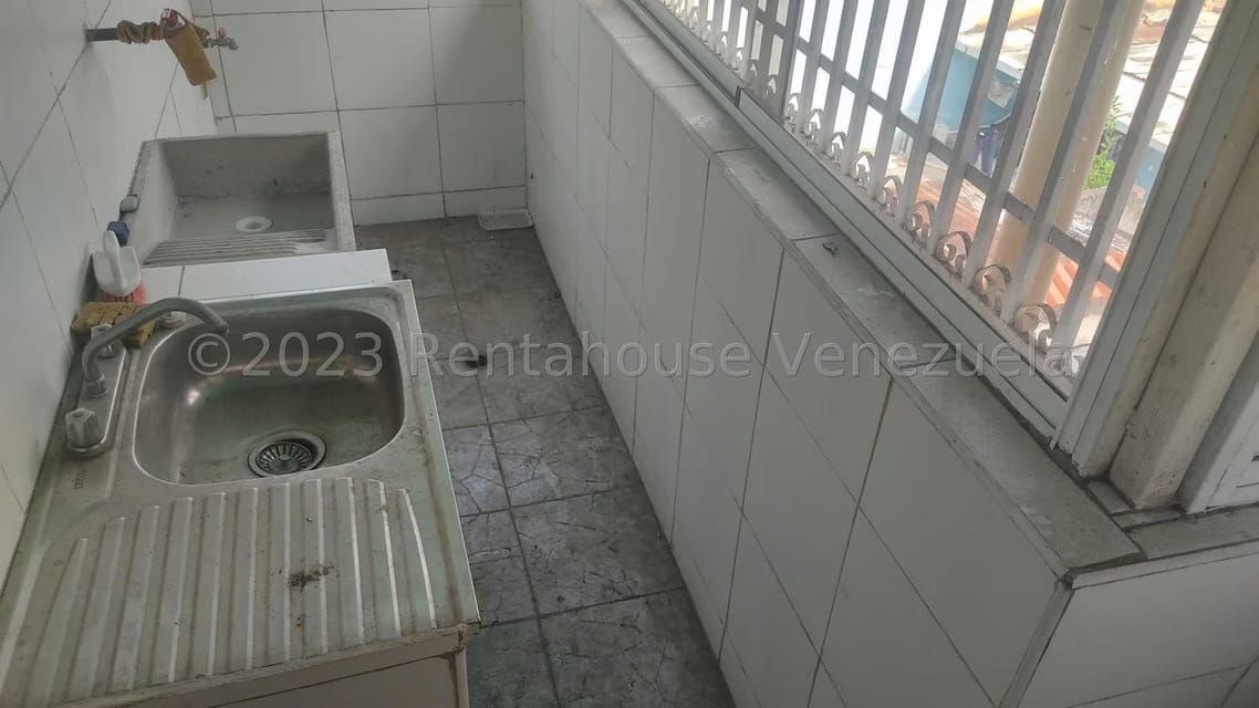 Casa (1 Nivel) en Venta en Guarenas, Miranda - 34
