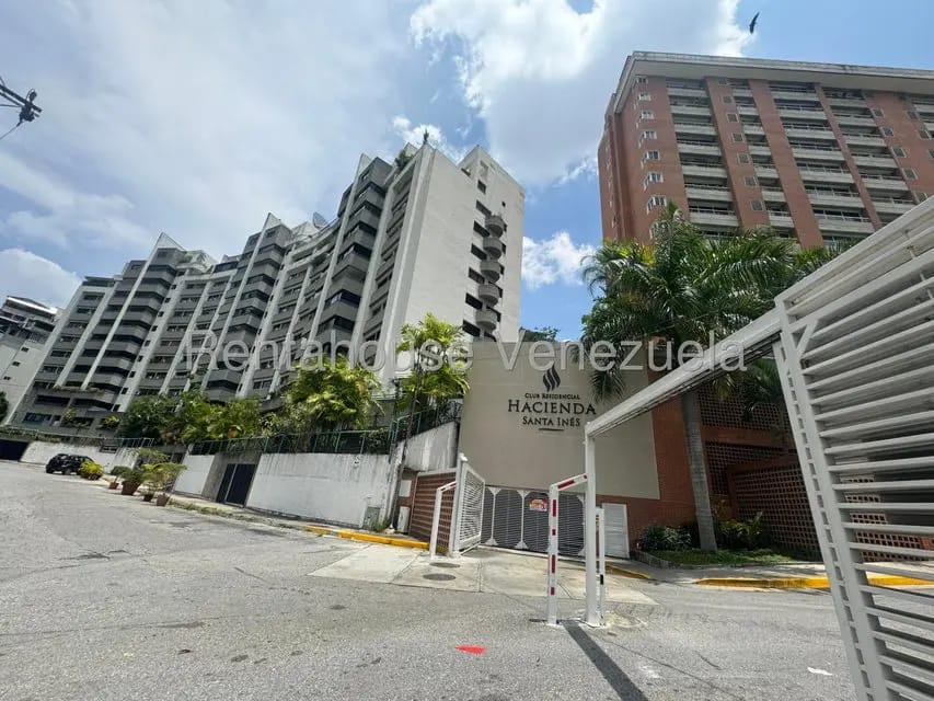 Apartamento (1 Nivel) en Venta en Santa Ines, Distrito Metropolitano - 3