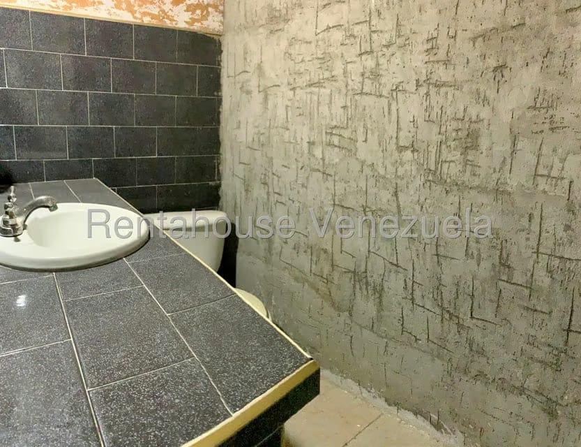 Comercial (Local Comercial) en Alquiler en Los Pinos, Lara - 6