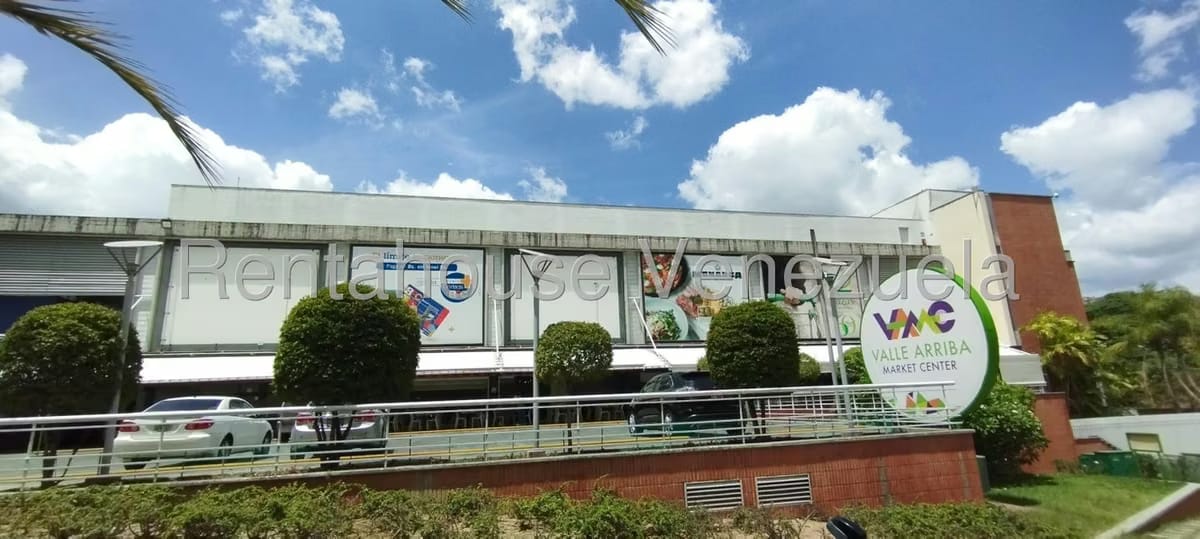Comercial (Local Comercial) en Alquiler en Colinas de Valle Arriba, Distrito Metropolitano - 16