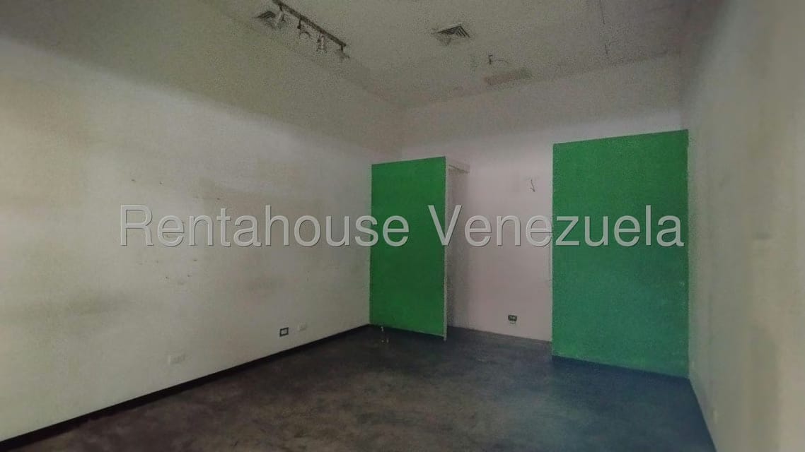 Comercial (Local Comercial) en Alquiler en Colinas de Valle Arriba, Distrito Metropolitano - 5