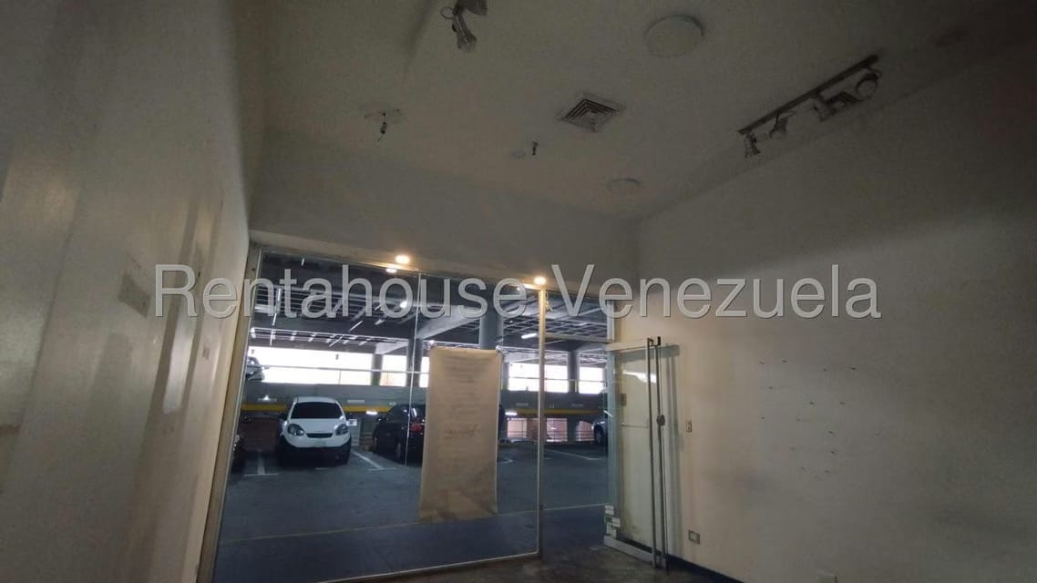 Comercial (Local Comercial) en Alquiler en Colinas de Valle Arriba, Distrito Metropolitano - 7