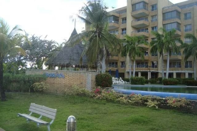 Apartamento (1 Nivel) en Venta en Los Canales de Rio Chico, Miranda - 2