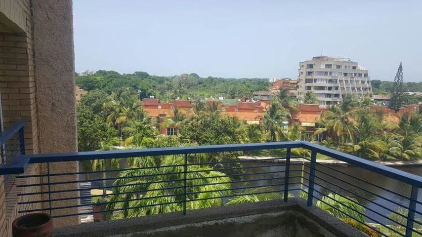 Apartamento (1 Nivel) en Venta en Los Canales de Rio Chico, Miranda - 11