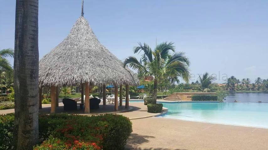 Apartamento (1 Nivel) en Venta en Los Canales de Rio Chico, Miranda - 23