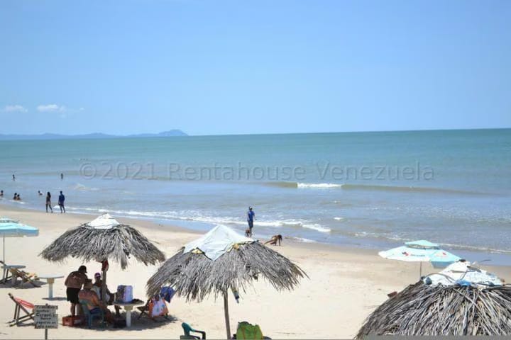 Apartamento (1 Nivel) en Venta en Los Canales de Rio Chico, Miranda - 26