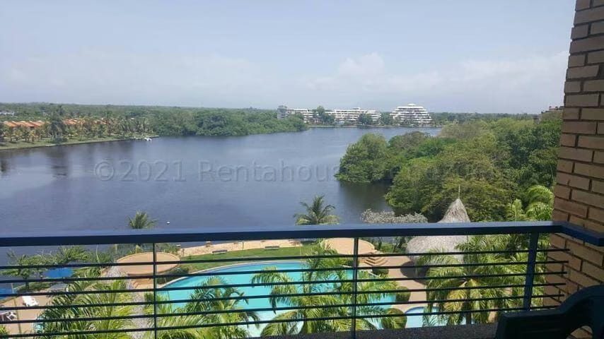 Apartamento (1 Nivel) en Venta en Los Canales de Rio Chico, Miranda - 10