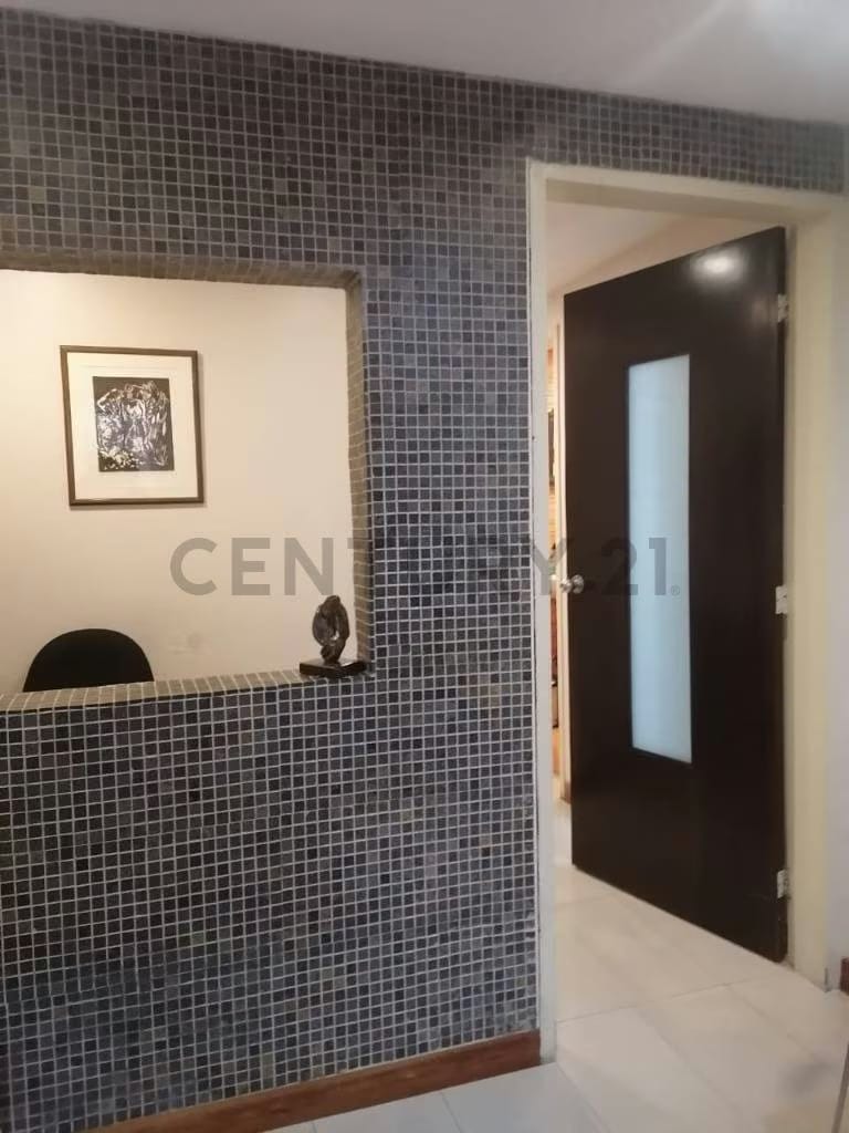 Se Alquila Cómodo Consultorio Médico en Santa Sofía - 4