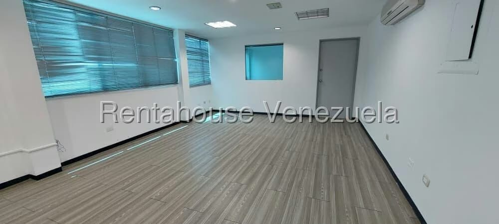 Comercial (Oficina) en Alquiler en Los Ruices, Distrito Metropolitano - 2