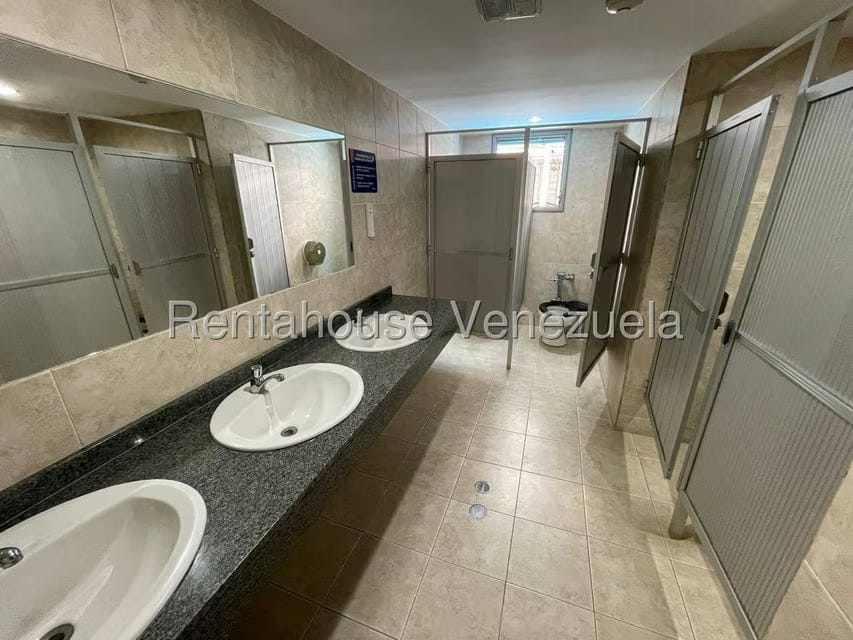 Comercial (Oficina) en Alquiler en Los Ruices, Distrito Metropolitano - 10