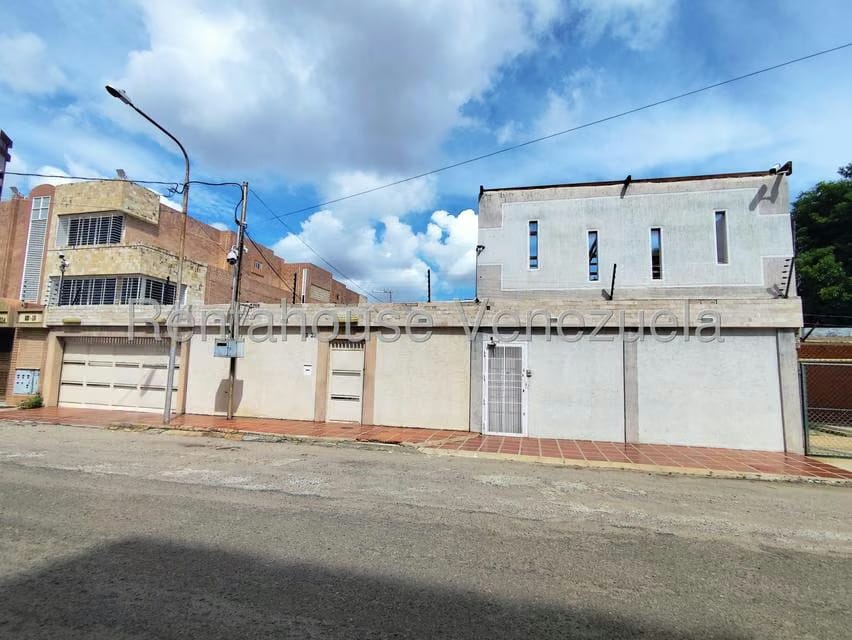 Casa (1 Nivel) en Venta en Tierra Negra, Zulia - 57