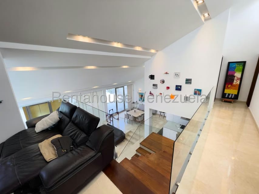 Casa (Duplex) en Venta en Los Samanes, Distrito Metropolitano - 14