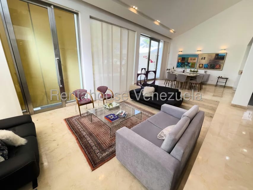 Casa (Duplex) en Venta en Los Samanes, Distrito Metropolitano - 30