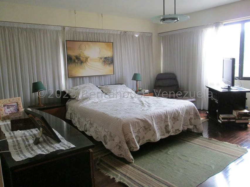 Apartamento (Penthouse) en Venta en El Hatillo, Distrito Metropolitano - 28