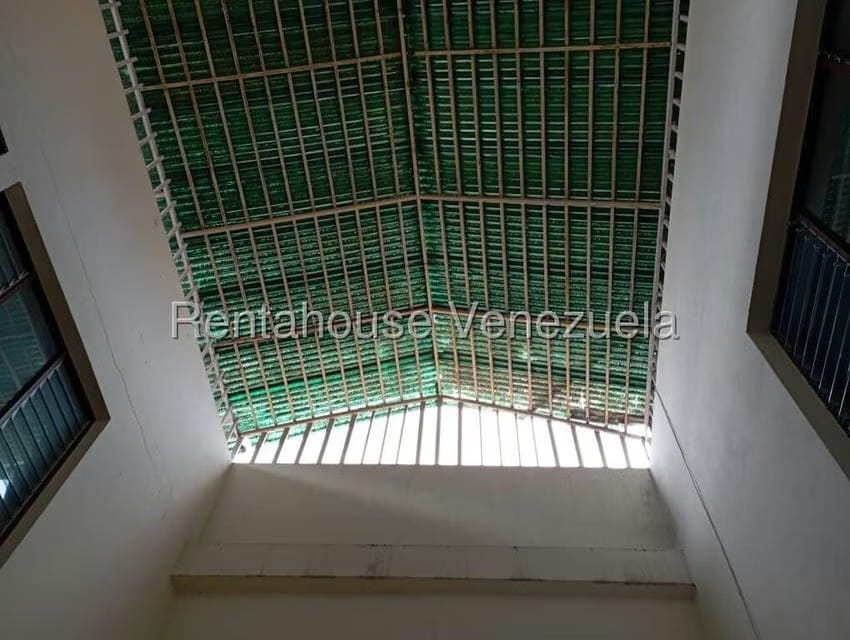 Casa (1 Nivel) en Venta en Avenida 5, Merida - 22
