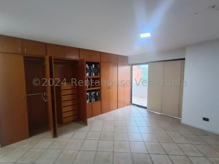 Apartamento (Multiples Niveles) en Venta en Las Acacias, Distrito Metropolitano - 32