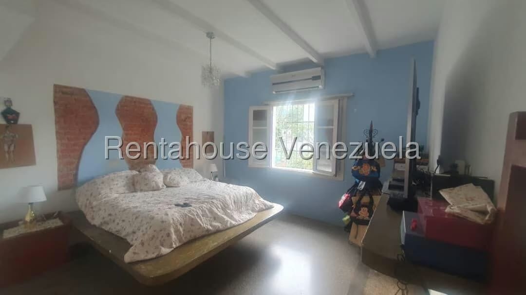 Casa (Multipes Niveles) en Venta en El Paraiso, Distrito Metropolitano - 11