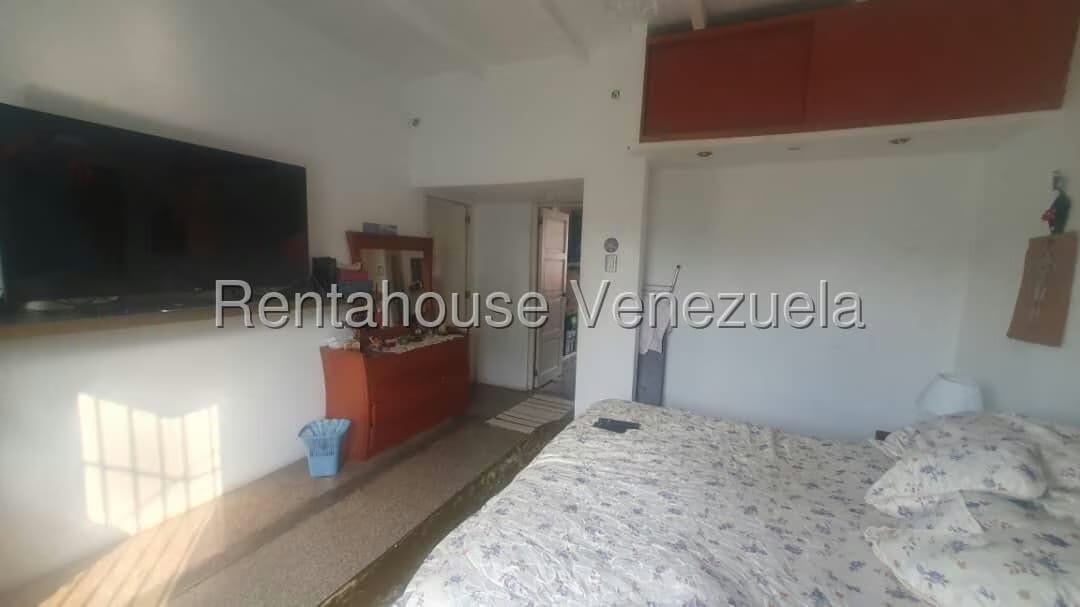 Casa (Multipes Niveles) en Venta en El Paraiso, Distrito Metropolitano - 13