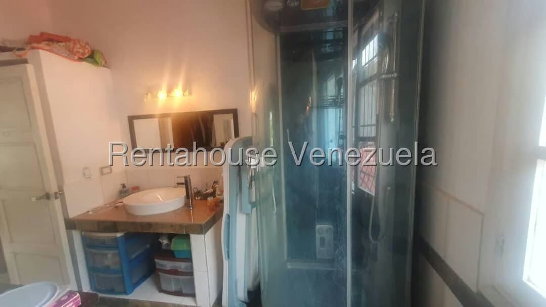 Casa (Multipes Niveles) en Venta en El Paraiso, Distrito Metropolitano - 14