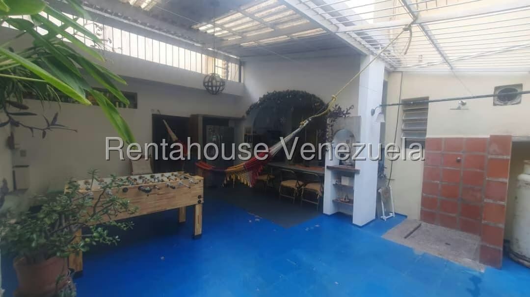 Casa (Multipes Niveles) en Venta en El Paraiso, Distrito Metropolitano - 31