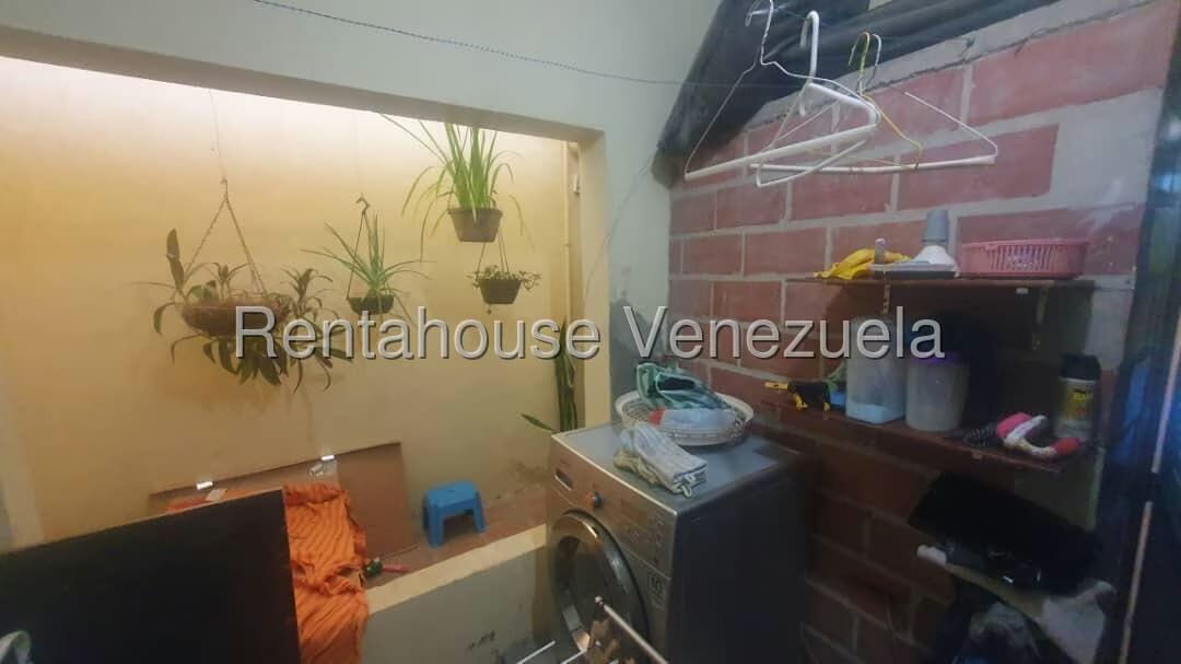 Casa (Multipes Niveles) en Venta en El Paraiso, Distrito Metropolitano - 38