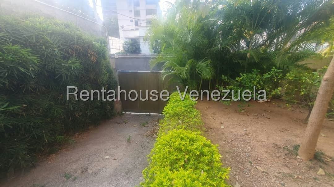 Casa (Multipes Niveles) en Venta en El Paraiso, Distrito Metropolitano - 45