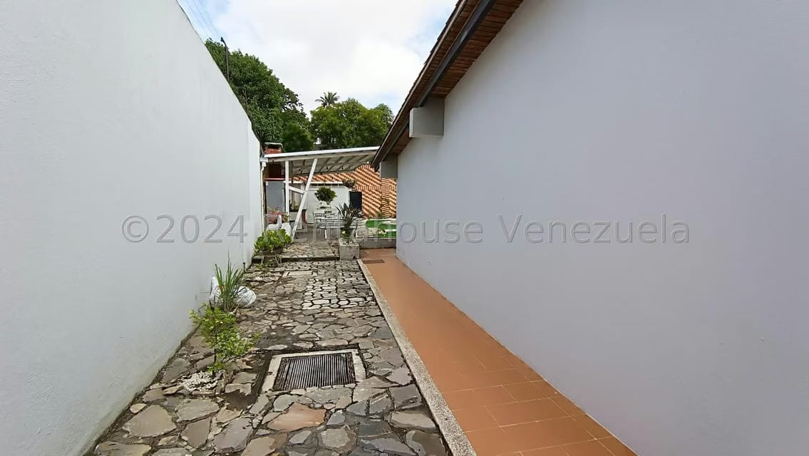 Casa (1 Nivel) en Venta en Colinas De Santa Rosa, Lara - 24