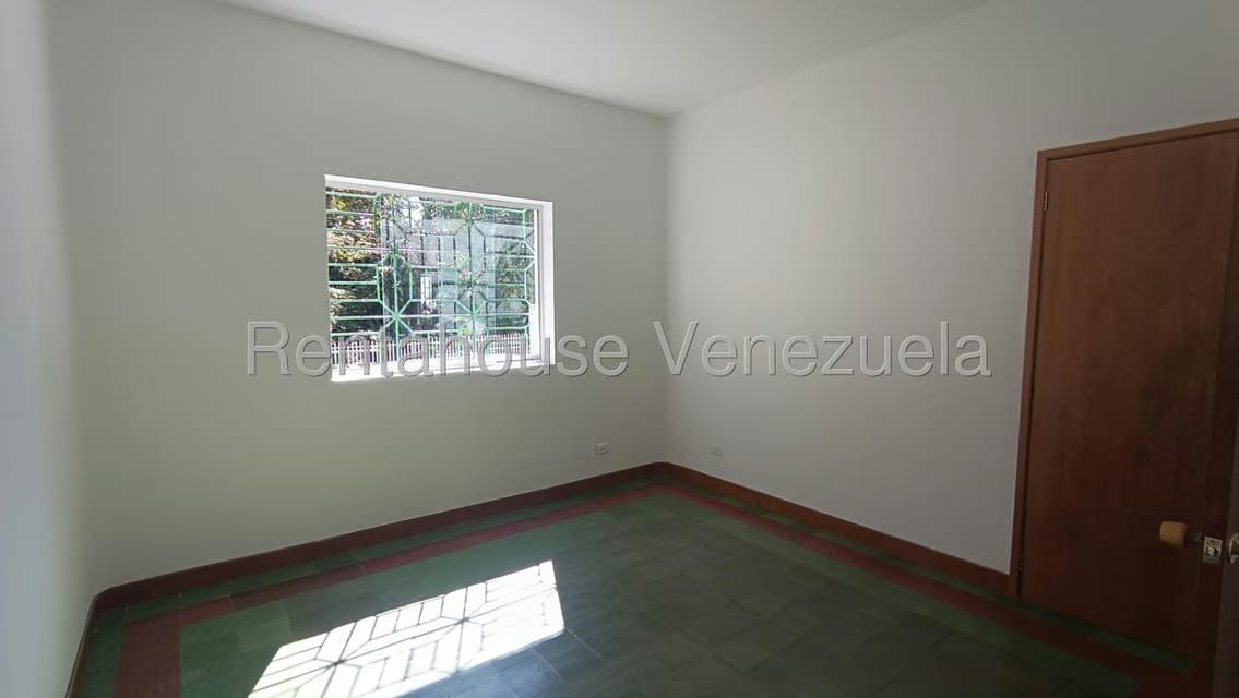 Comercial (Galpon - Deposito) en Alquiler en San Bernardino, Distrito Metropolitano - 20