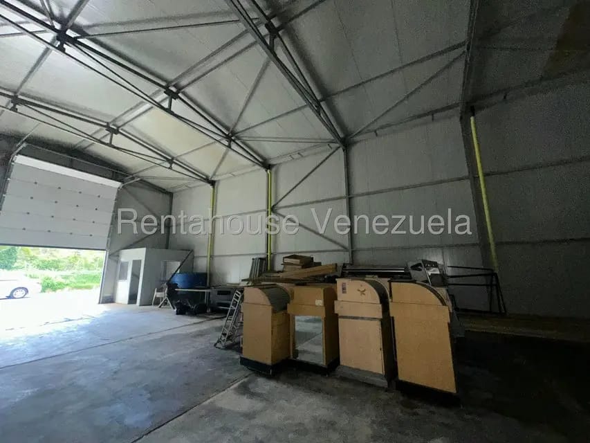 Comercial (Galpon - Deposito) en Venta en La Union, Distrito Metropolitano - 10