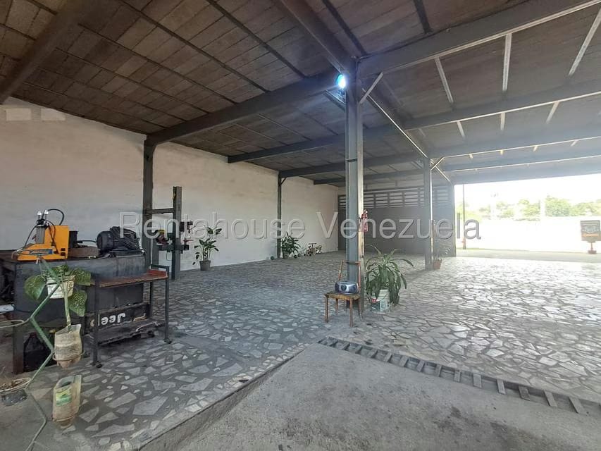 Comercial (Galpon - Deposito) en Venta en Santa Teresa del Tuy, Miranda - 4