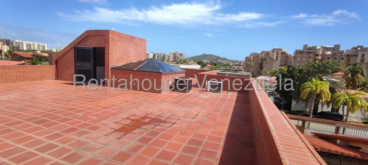 Casa (Multipes Niveles) en Venta en Jorge Coll, Nueva Esparta - 38