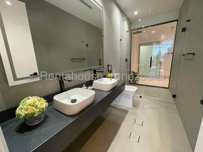 Apartamento (1 Nivel) en Venta en Las Mercedes, Distrito Metropolitano - 17