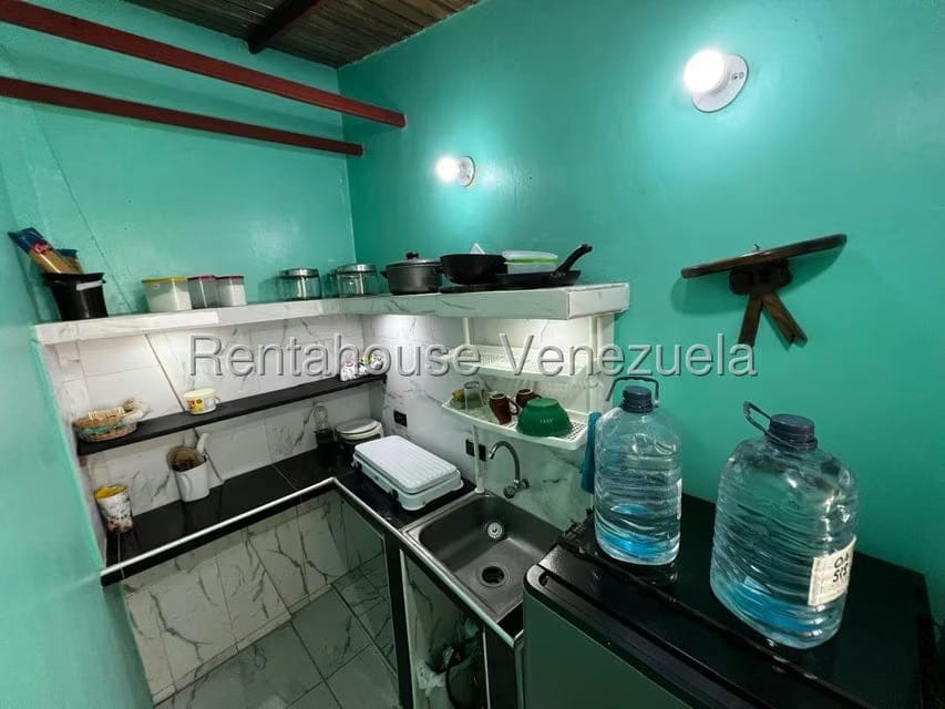Anexo (1 Nivel) en Alquiler en Zona Este, Lara - 12
