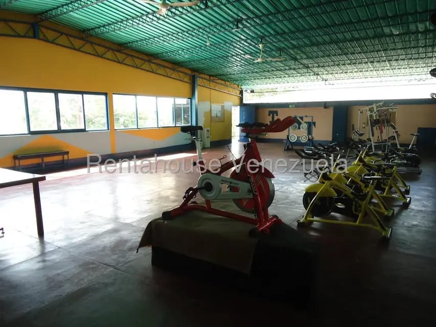 Comercial (Local Comercial) en Venta en Santa Teresa del Tuy, Miranda - 12