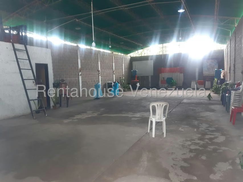 Comercial (Galpon - Deposito) en Venta en Ambrosio, Zulia - 2