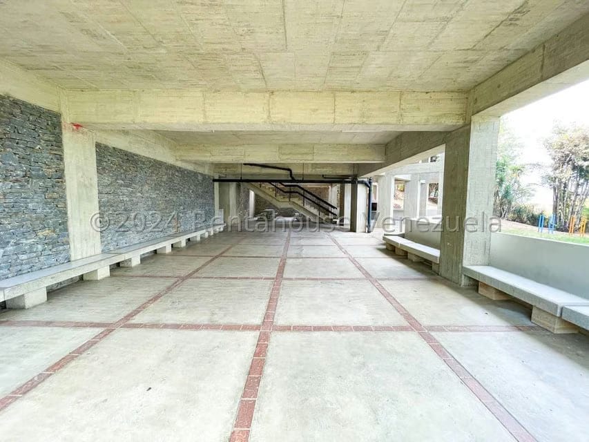 Apartamento (1 Nivel) en Venta en Los Naranjos del Cafetal, Distrito Metropolitano - 45