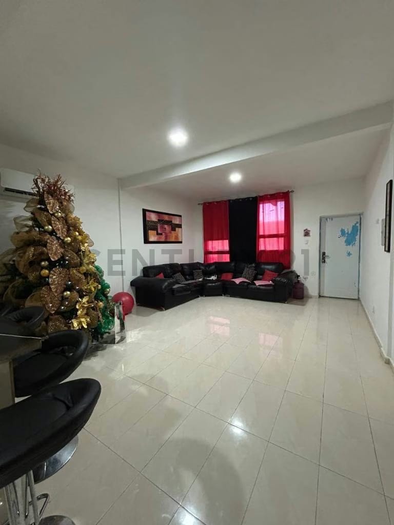 Apartamento en Conjunto Residencial Villa Almeira