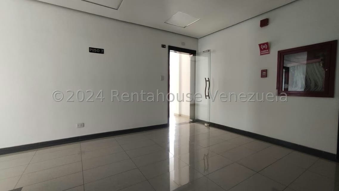 Comercial (Local Comercial) en Alquiler en Nueva Segovia, Lara - 5