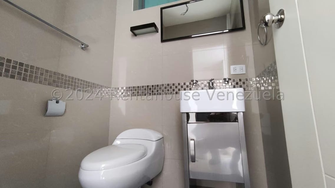 Comercial (Local Comercial) en Alquiler en Nueva Segovia, Lara - 8