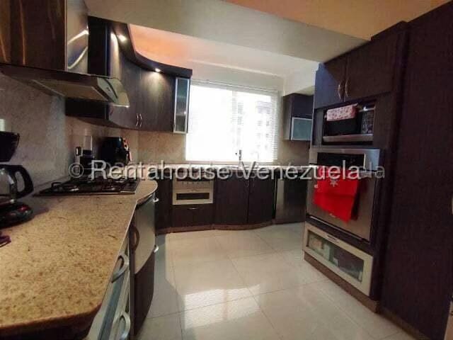 Apartamento (1 Nivel) en Alquiler en El Bosque, Aragua - 17