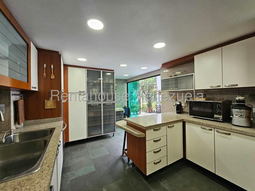 Casa (Multipes Niveles) en Venta en San Bernardino, Distrito Metropolitano - 27