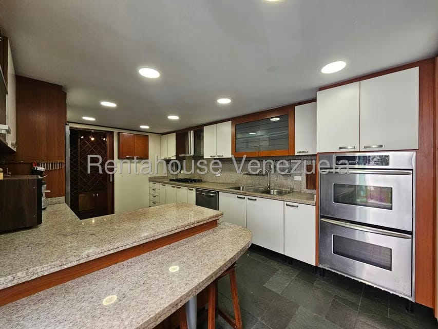 Casa (Multipes Niveles) en Venta en San Bernardino, Distrito Metropolitano - 28