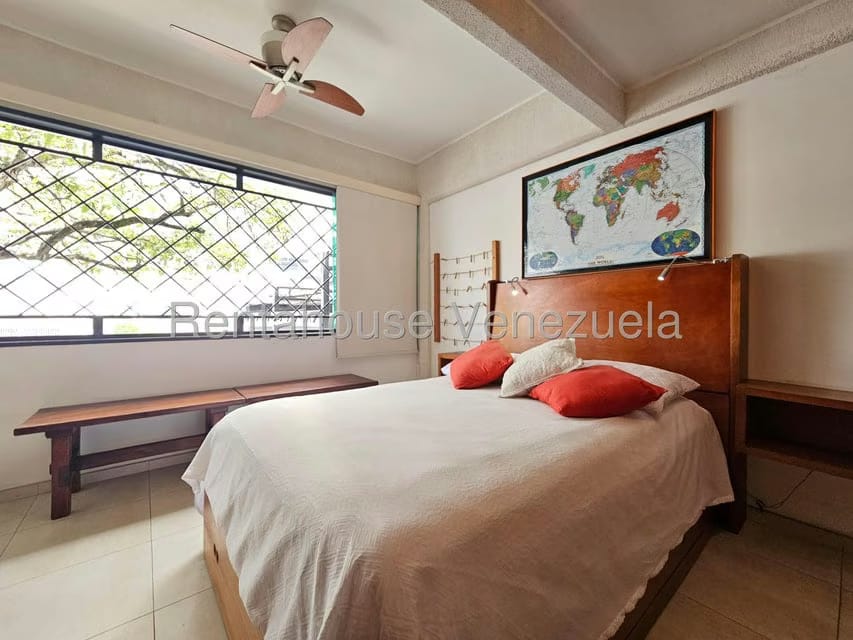 Casa (Multipes Niveles) en Venta en San Bernardino, Distrito Metropolitano - 48