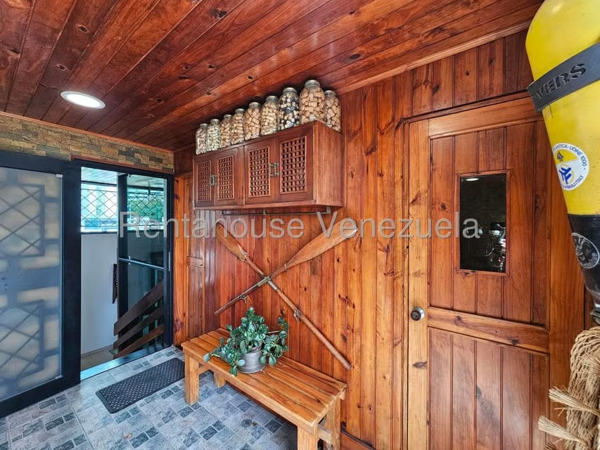 Casa (Multipes Niveles) en Venta en San Bernardino, Distrito Metropolitano - 73