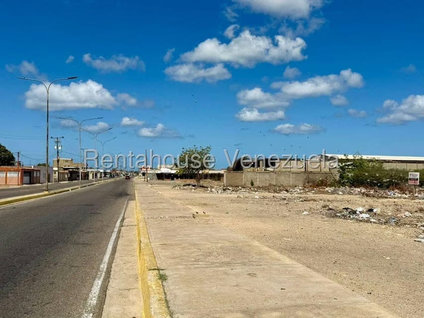 Terreno (Comercial) en Venta en Bella Vista, Falcon - 5