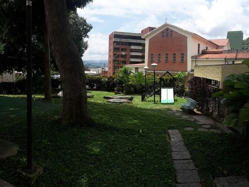 Apartamento (1 Nivel) en Venta en Los Chorros, Distrito Metropolitano - 19