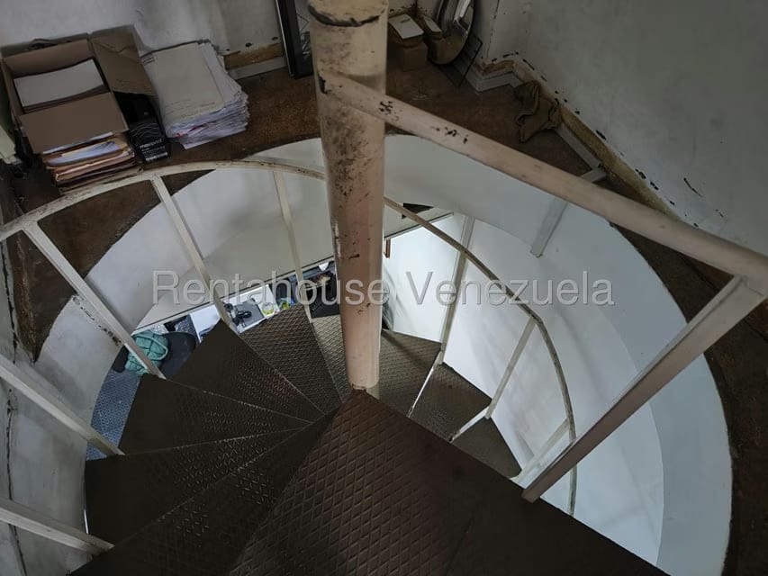 Comercial (Local Comercial) en Venta en La Florida, Distrito Metropolitano - 5