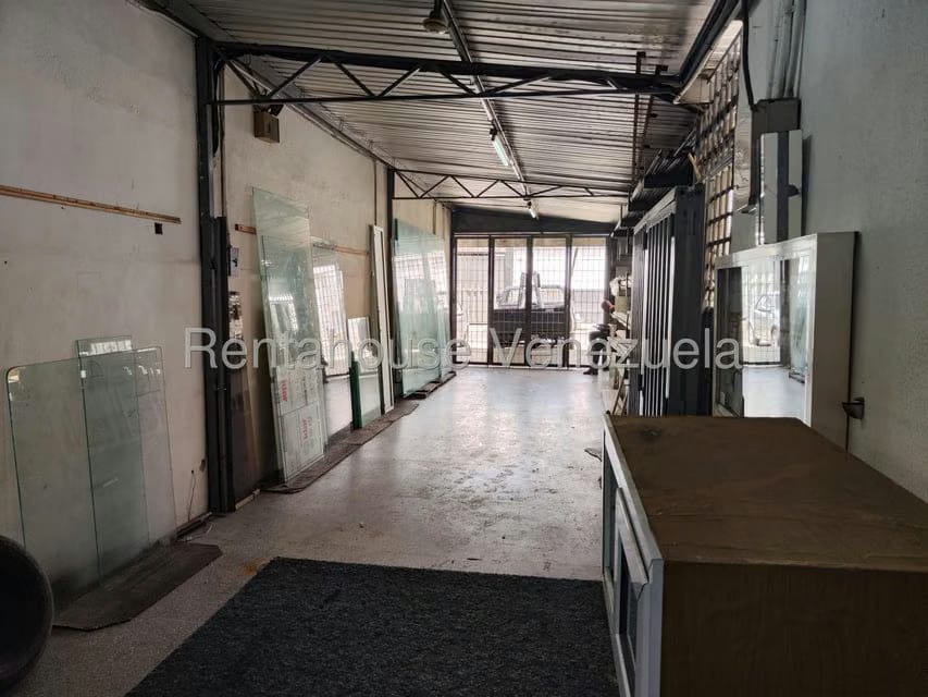 Comercial (Local Comercial) en Venta en La Florida, Distrito Metropolitano - 7