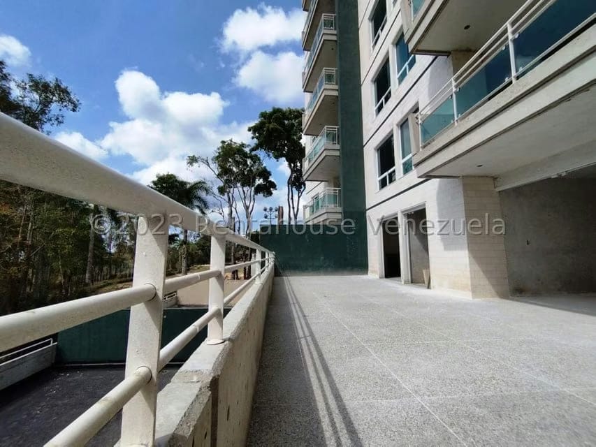 Apartamento (1 Nivel) en Venta en La Lagunita Country Club, Distrito Metropolitano - 28
