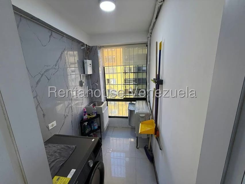 Apartamento (1 Nivel) en Venta en La Boyera, Distrito Metropolitano - 14